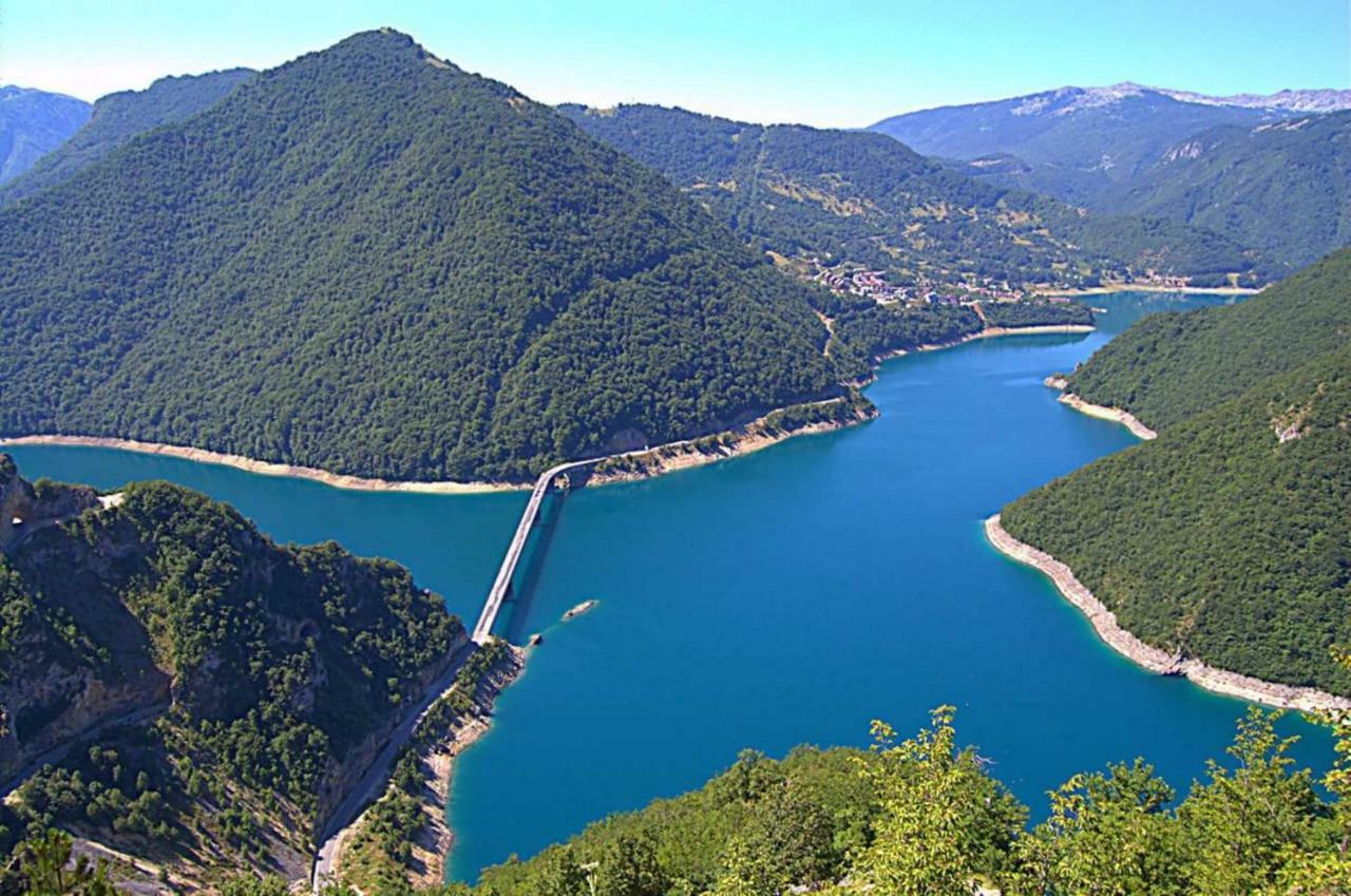 Etno Selo Montenegro Hotel Plužine Esterno foto